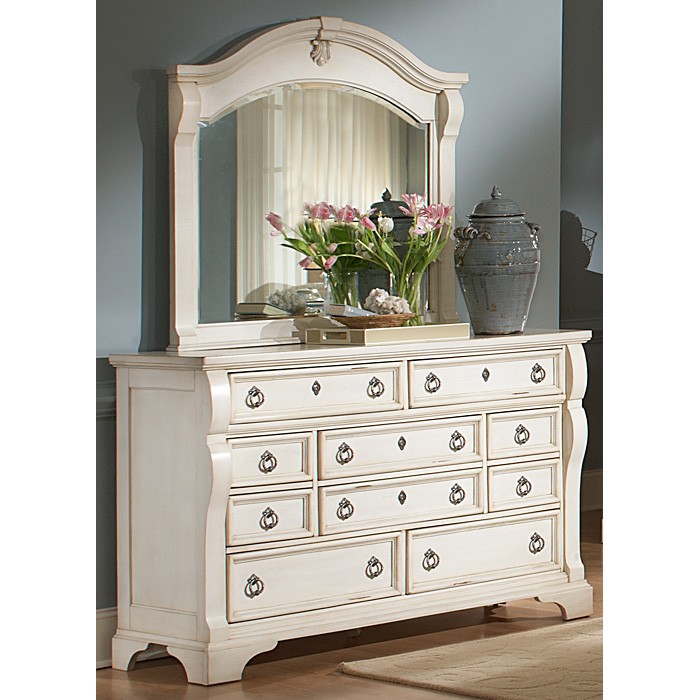 White antique dresser 2024 with mirror