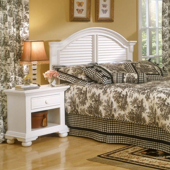 Cottage Traditions White Bedroom Set With Panel Bed Dcg Stores