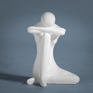 Modrest Resting Sculpture - White 